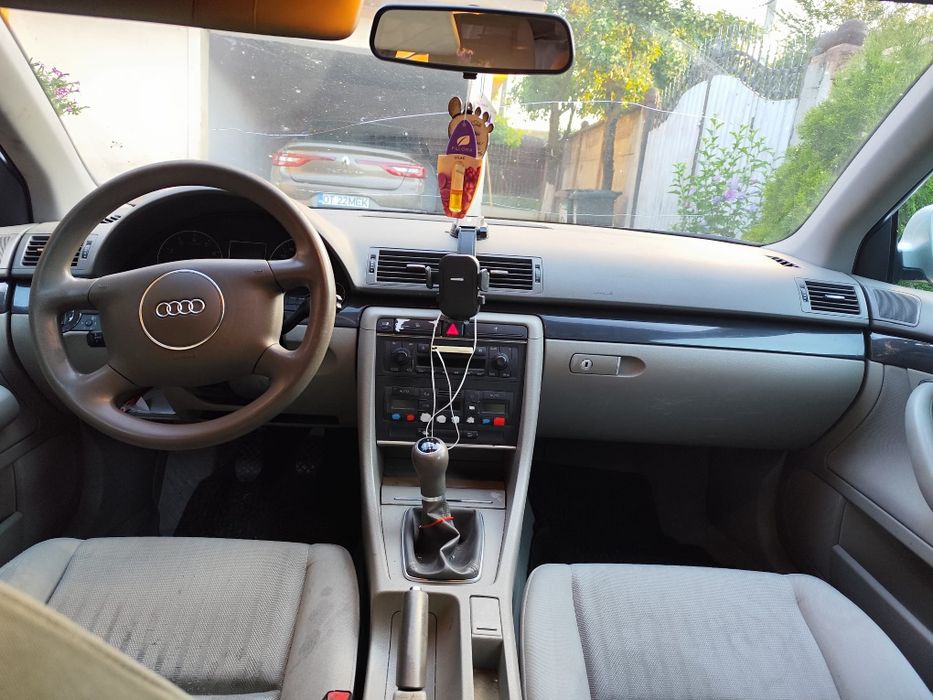 AUDI A4 2003 — imagine 4