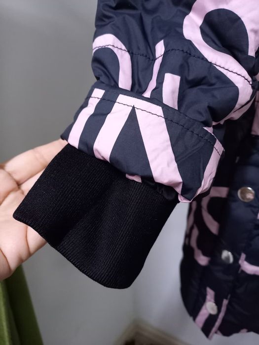 Куртки осенние б/у 9-11лет для девочек