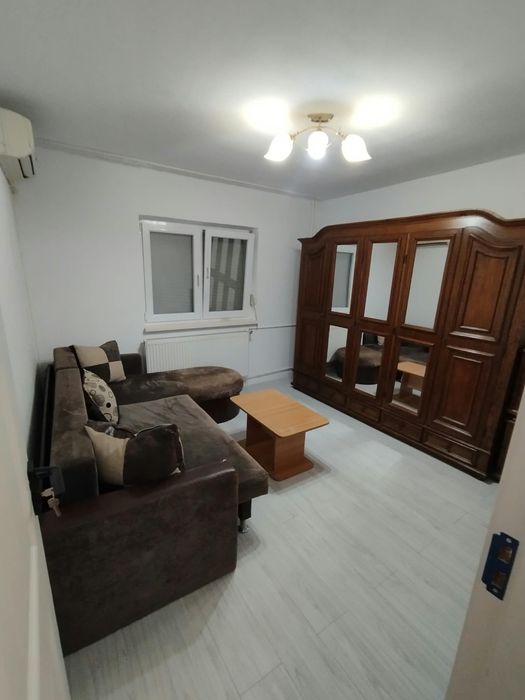 Apartament 3 camere central -Simion Barnutiu