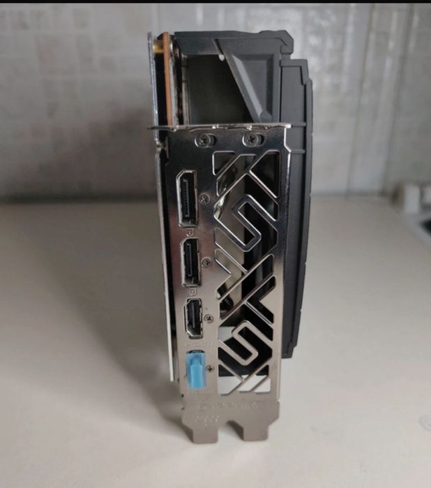 RX 5700 XT Sapphire Nitro+