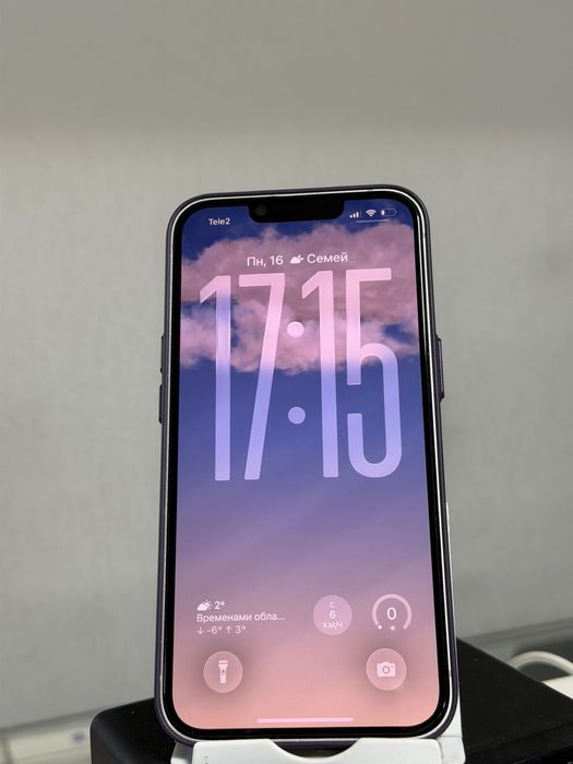 Продам Айфон 14 память 128гб Акб81%