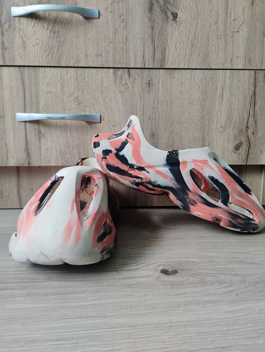 Продавам Foam Runner