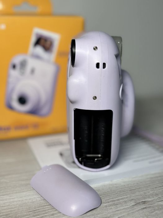 Aparat foto cu poze instant