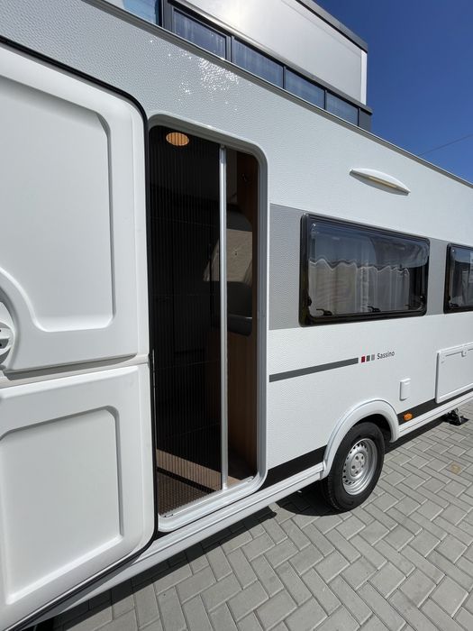 Rulota Lmc Sassino 430D/ noua/ premium/ 12 ani garantie/ 4 pers