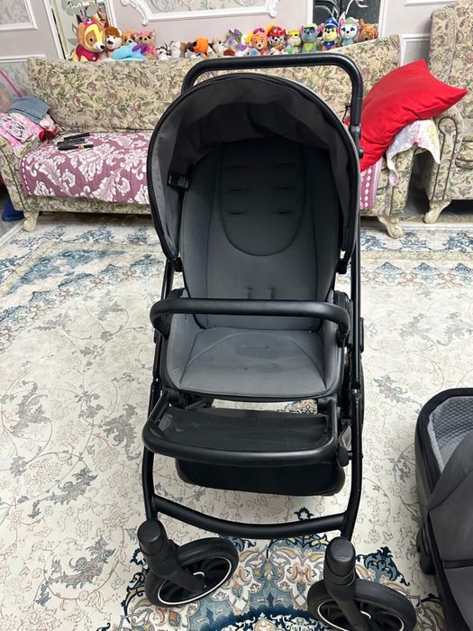 Продается коляска аnex