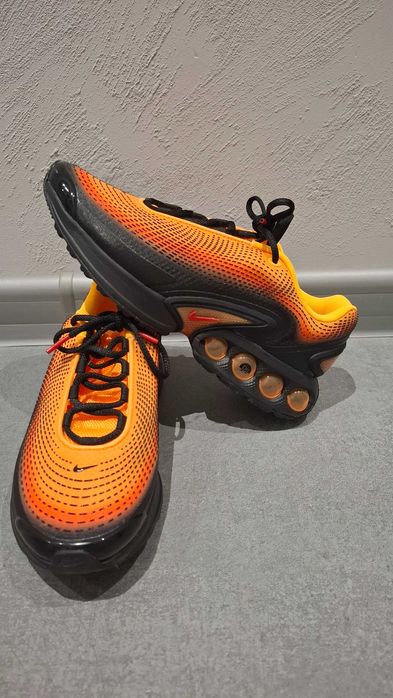 Nike Air Max DN SE Laser Orange