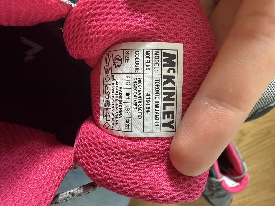 Papuci drumetie marimea 35