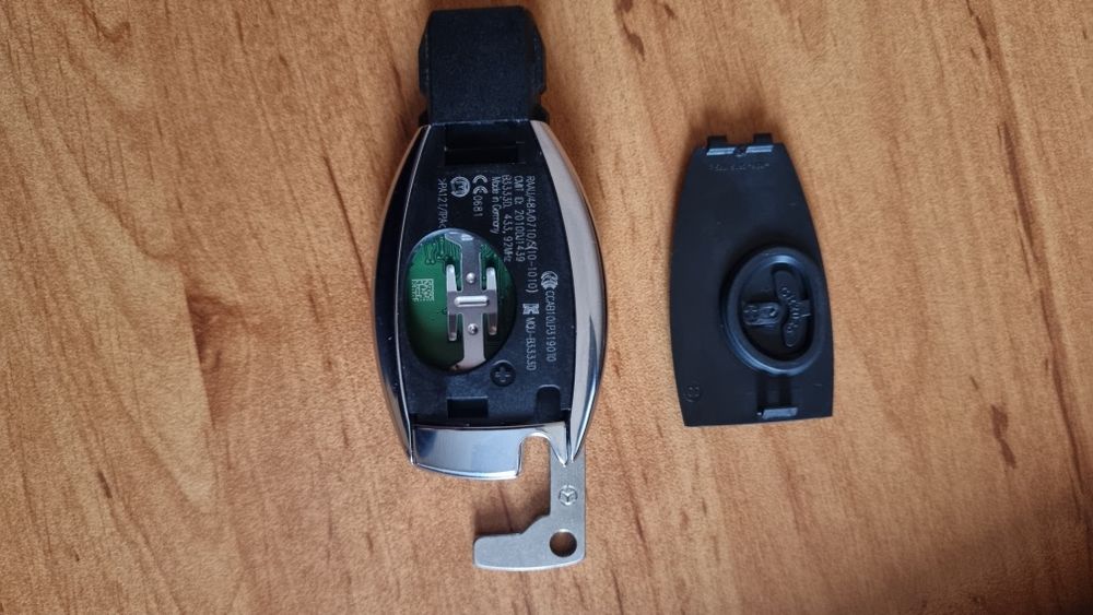 Ключ Mercedes-Benz C/E/R/W211/W245/W204/W205/W212/CLA