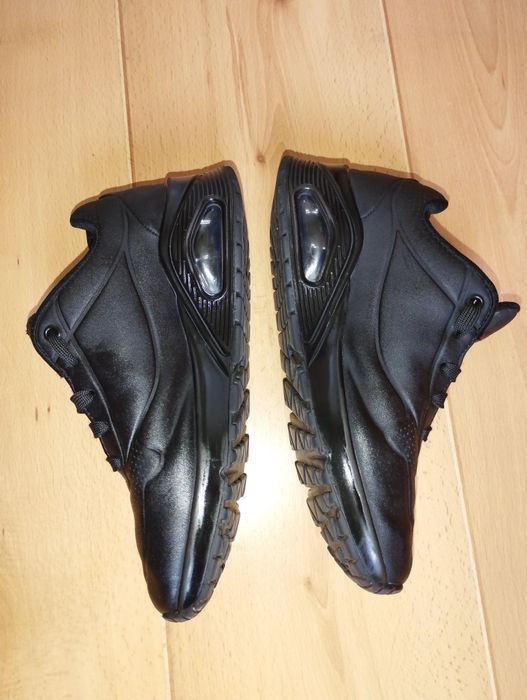 Skechers кожени н.36.5/23.5 см и н.37/24 см стелка