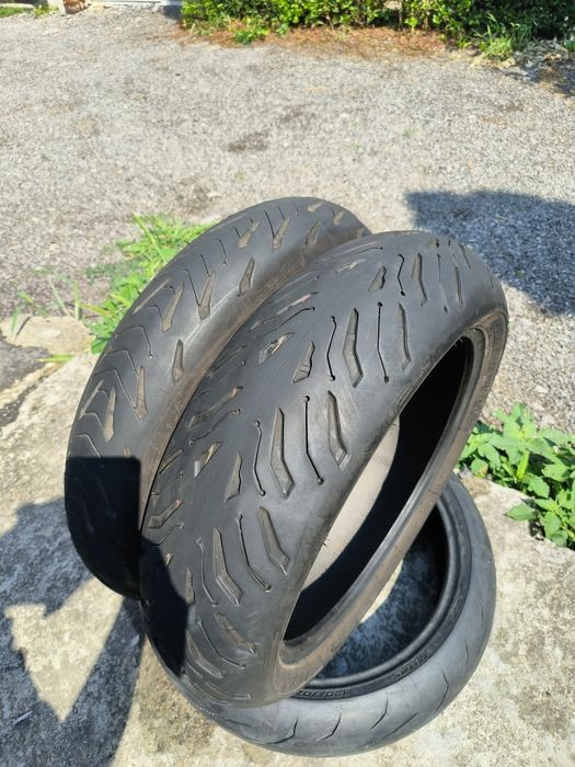Michelin Road 6 120/180
120/70/17 Dot 4124
Гумите са в доста добро с