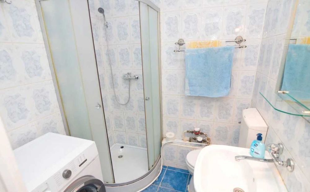 Дава се под наем Едностаен апартамент в Пловдив, Остромила - 45 кв.м за 229.5 € - Снимка #2