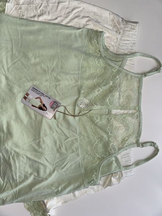 Pijama dama cu dantela