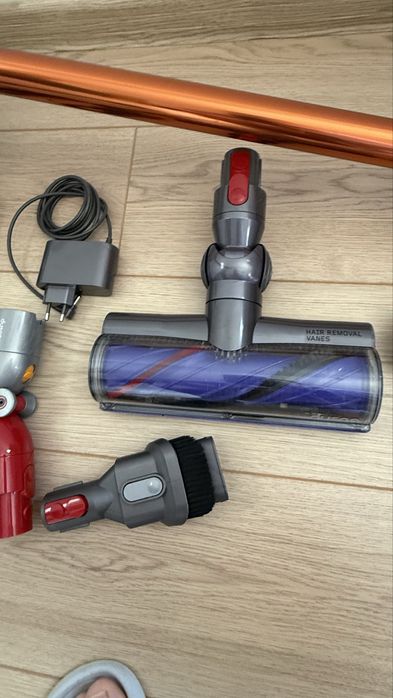 Прахосмукача DYSON V10
