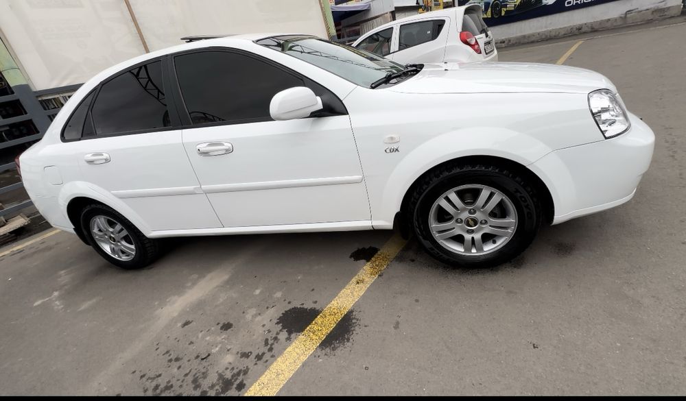 Ласетти 1’6 2013 автомат