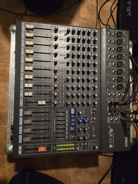 Boxe pasive Zeck Pas15/3cai/Pd8-12/Yamaha mx12/4/Behringer ub2442f/Img