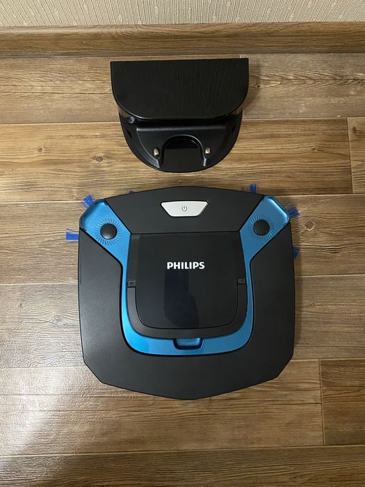 Продаю робот пылесос бренда Philips