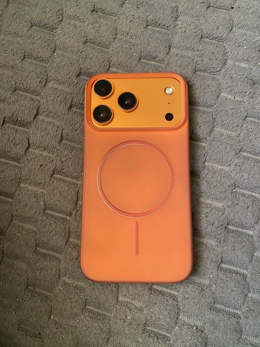 iPhone XR в 17 про корпусе