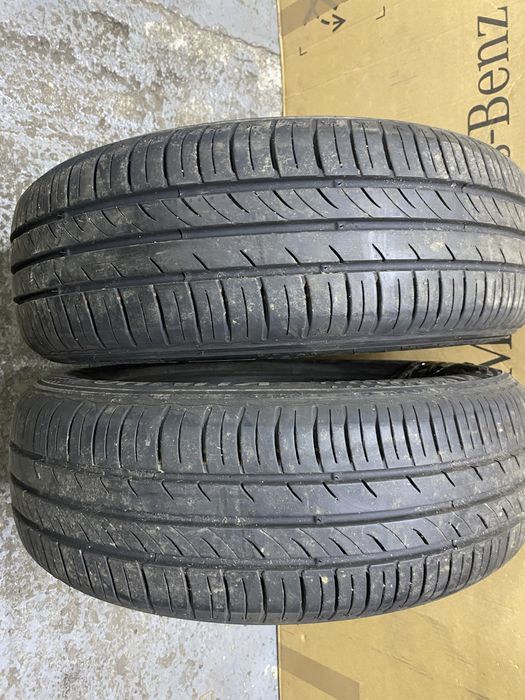 Set 2 anvelope vara 185/60R15 Kumho EcoWing ES31 84H