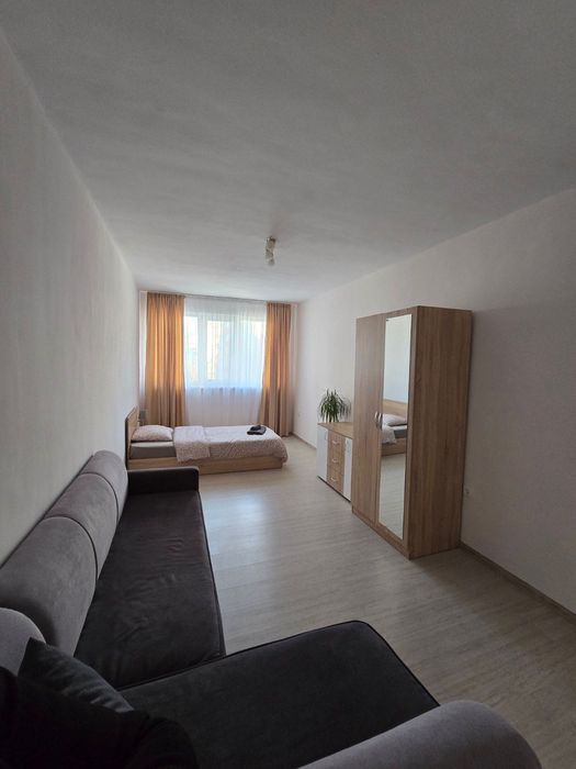 Дава се под наем Тристаен апартамент в Варна, Автогара - 96 кв.м за 580 € - Снимка #3