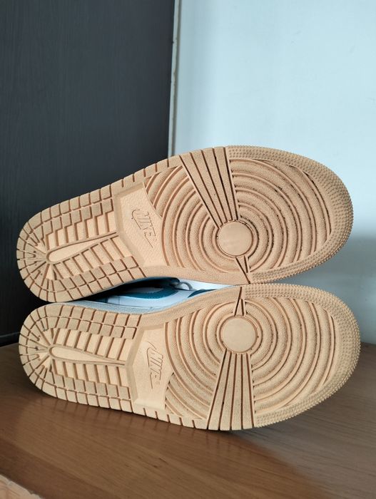 Air Jordan 1 Mid «Aquatone»