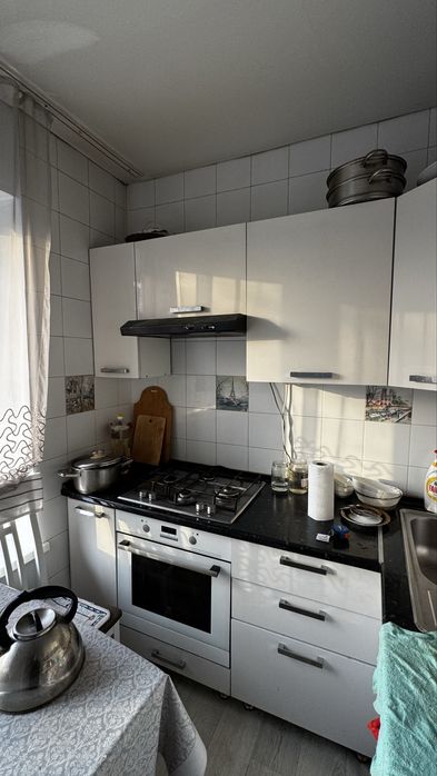 Продам кухню в б/у состоянии