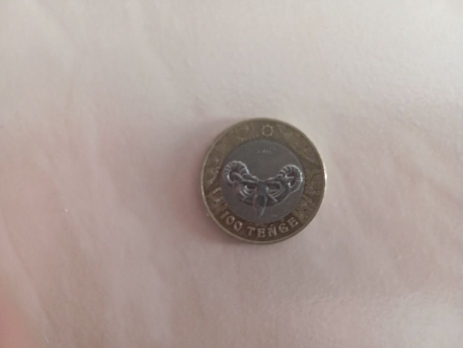 Продам монеты юбилейные