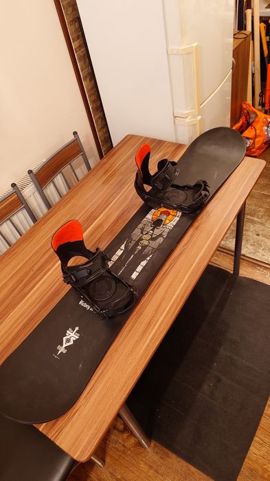 Placa Snowboard Nitro Team Series 158 cu legaturi Salomon M/L