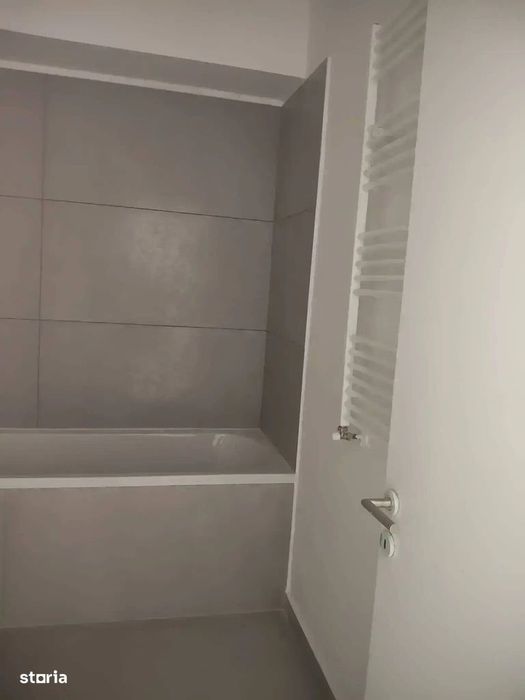 Studio modern cu terasa 44 mp 700 m Metrou Petrache Poienaru finalizat