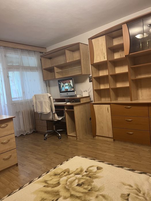 Propietar inchiriez garsoniera
