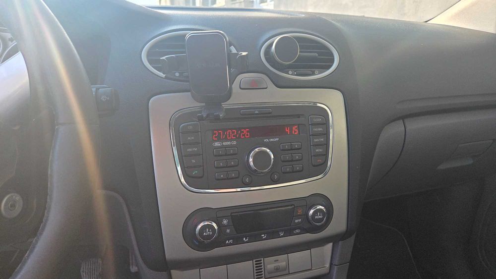 Ford focus mk2 facelift 2011