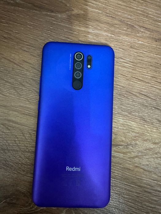 Продам смартфон Redmi 9