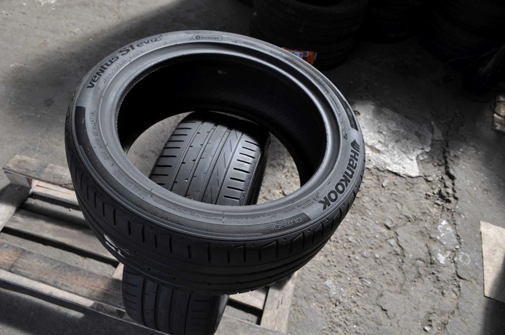 SET 2 Anvelope Vara 225/45 R17 HANKOOK Ventus S1 evo 2 91W