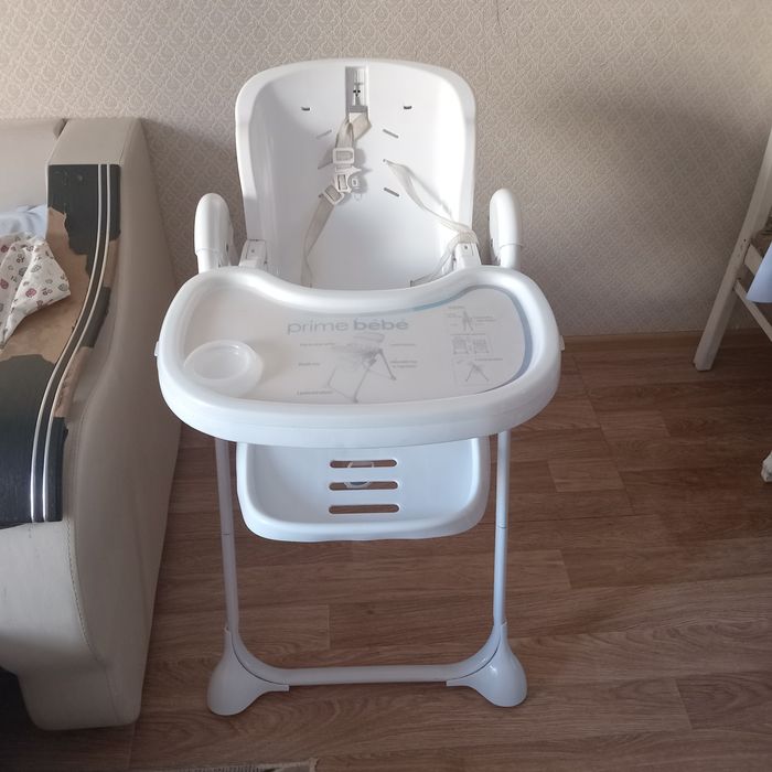 Стульчик для кормления (десткий стульчик)