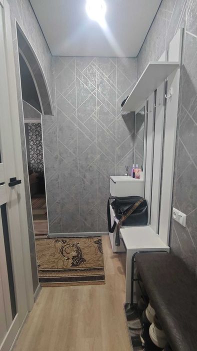 Трехкомнатная в центре