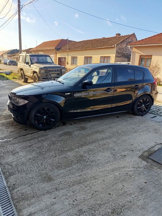 BMW seria 1, 118D