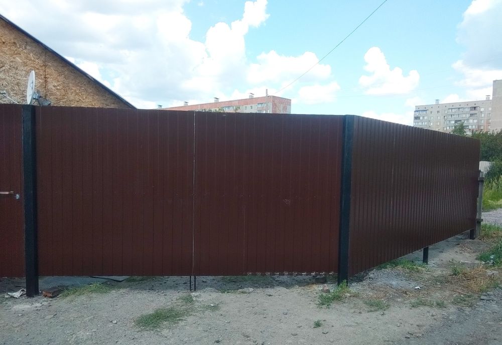 Заборы из профлиста, евроштакетник