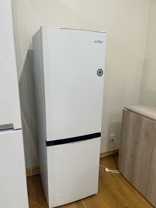 Холодильник компактный