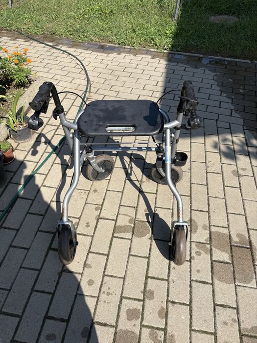 Cadru persoane cu handicap