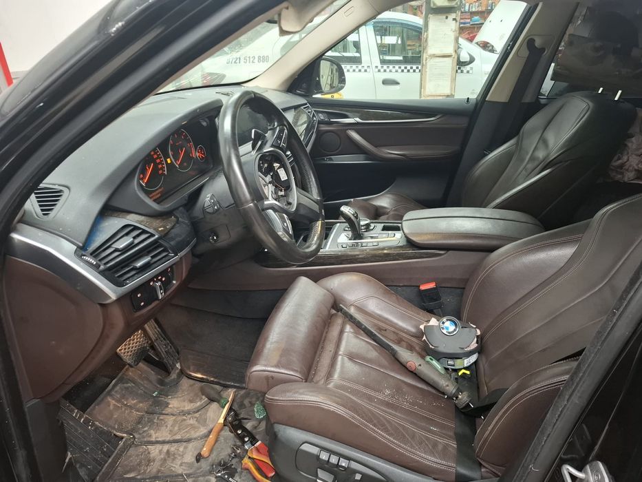Interior BMW X5 F15 2015