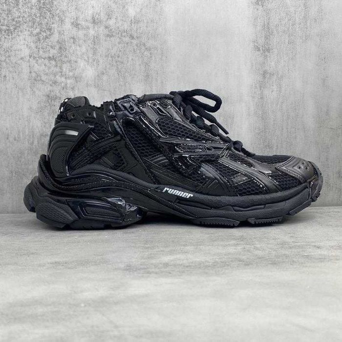 Balenciaga Runner