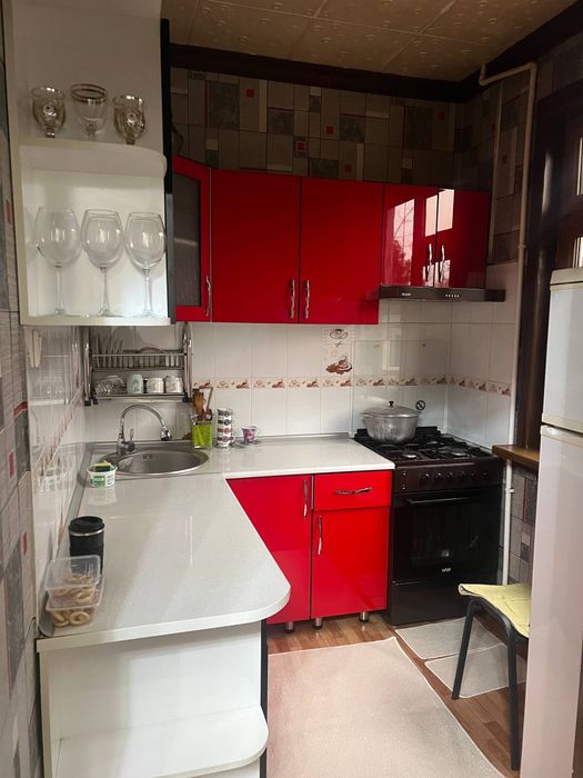 Аренда 1хона чилонзор  8кв.350уе.яхши инсонларга.