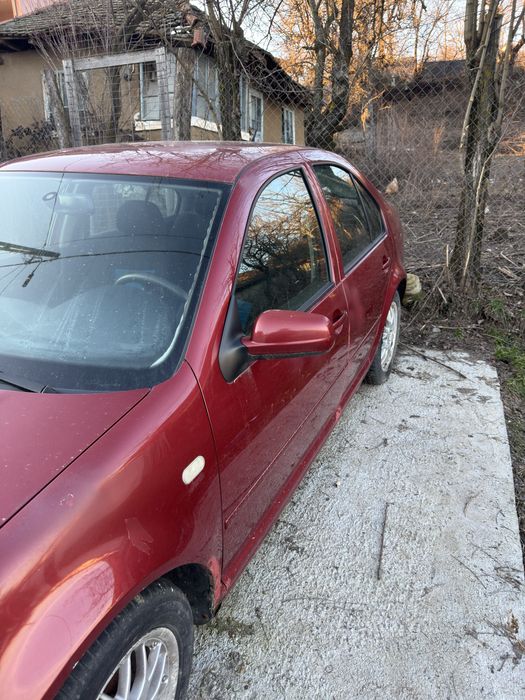 Vand vw bora 1.6 benzina SR