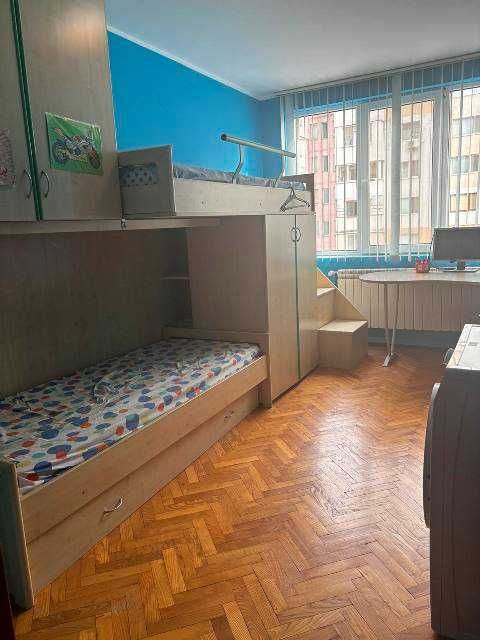 Дава се под наем Тристаен апартамент в Търговище, Център - 74 кв.м за 331.5 € - Снимка #7