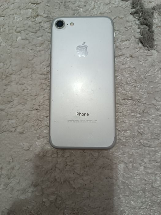 Продам айфон 7 с акб 100%