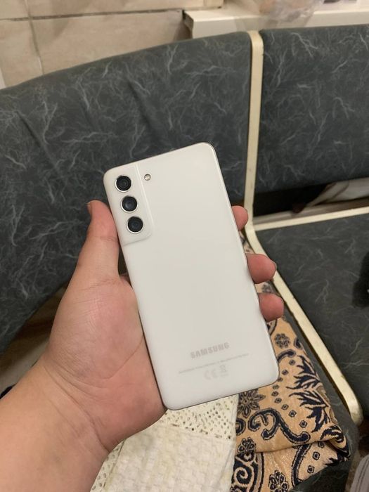 Samsung S21 FE 5G 128/8 Идеал