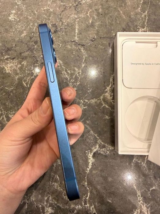 iPhone 13 Blue - отличное состояние