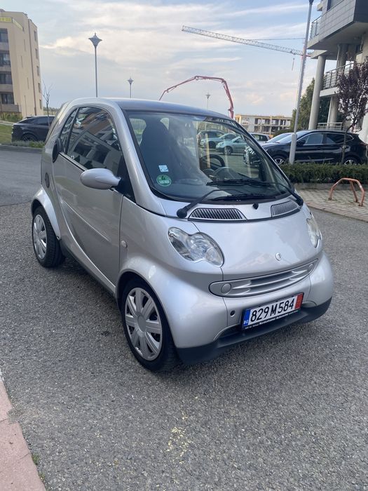 продавам смарт Fortwo нов внос от германия на 220 000 км