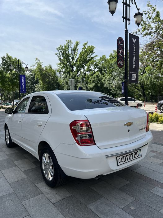 Chevrolet Cobalt 2026 — 4