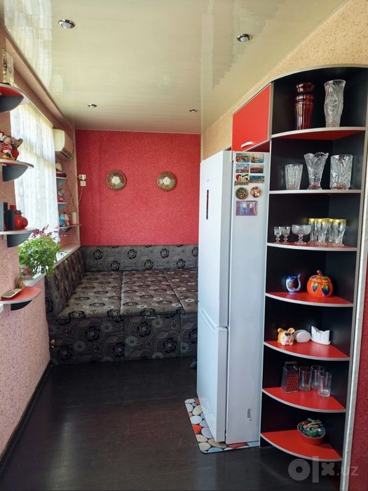 ТТЗ Хумаюн Мирзо Улугбек район продается квартира 4/5/9