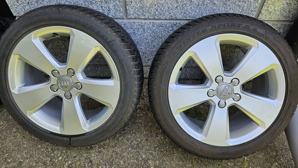 Перфектни зимни гуми DUNLOP WINTER SPORT 5 - 225/45 R17, DOT 2524, грайфер 8,5-9мм с оригинални 17" лети джанти за Ауди А3 Audi